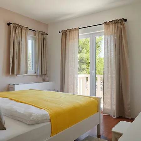 Modern Aphrodite X And Hermes Vii, Hvar Island Villa